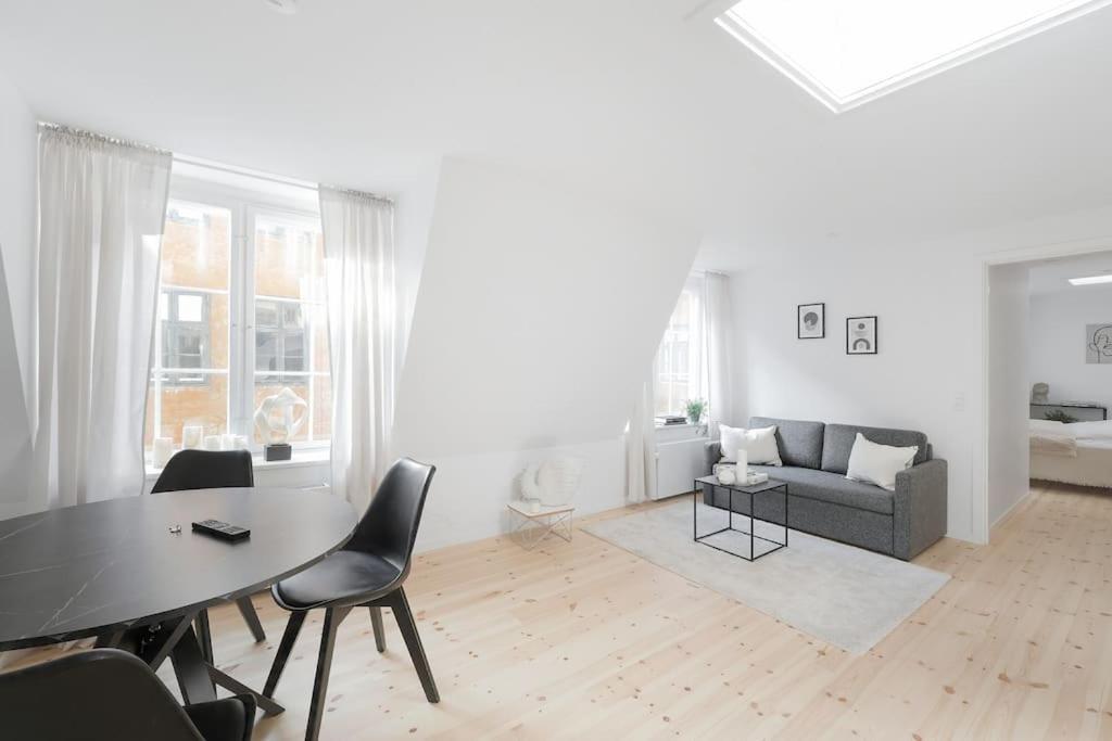 Charmerende Lejlighed Ved Nyhavn 3 Sal コペンハーゲン エクステリア 写真